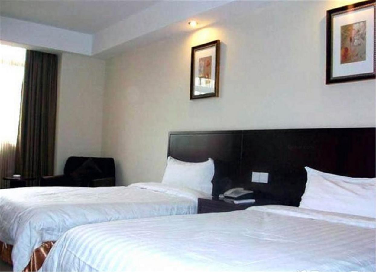 Vienna 3 Best Hotel Shanghai Expo Sanlin Екстериор снимка