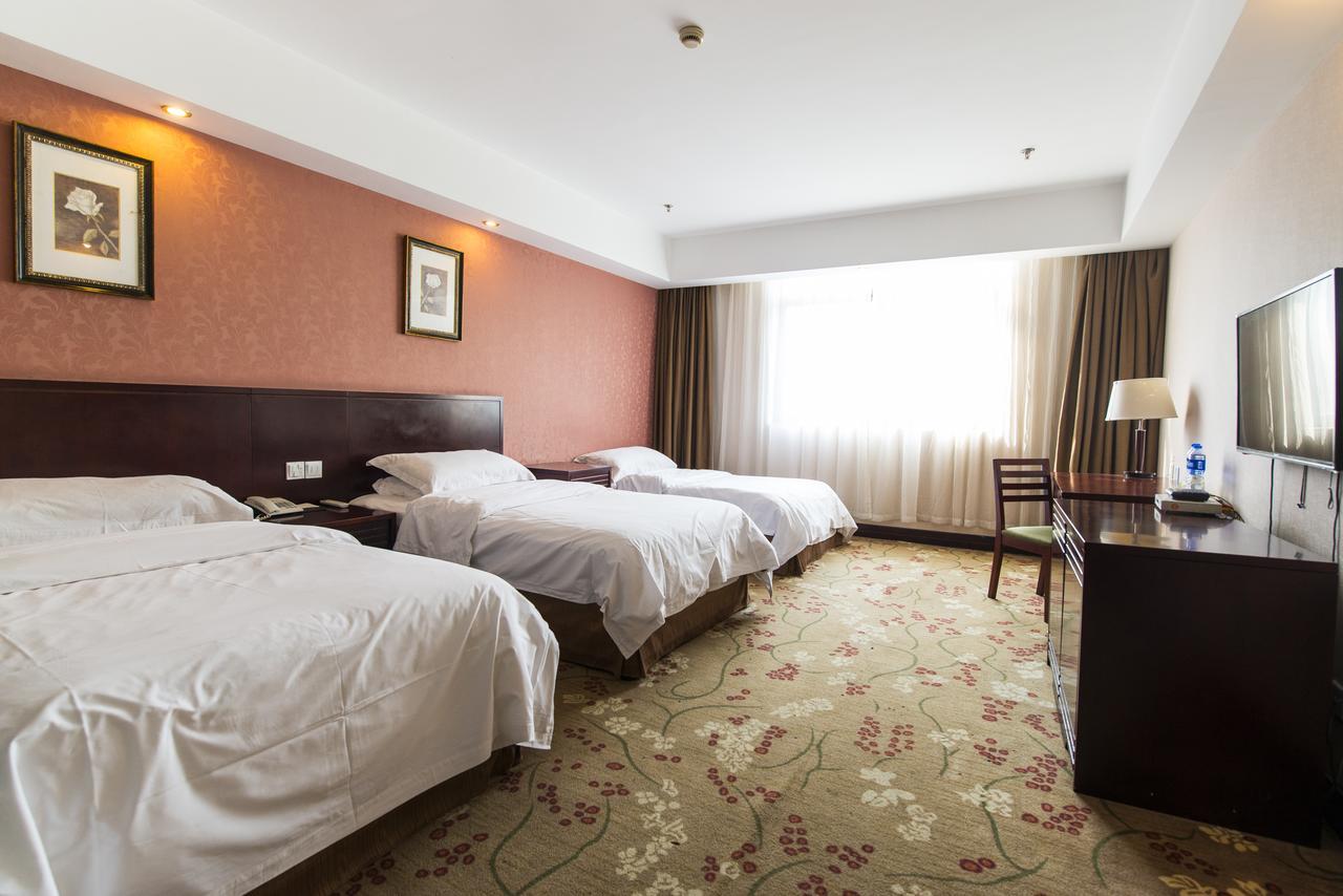 Vienna 3 Best Hotel Shanghai Expo Sanlin Екстериор снимка