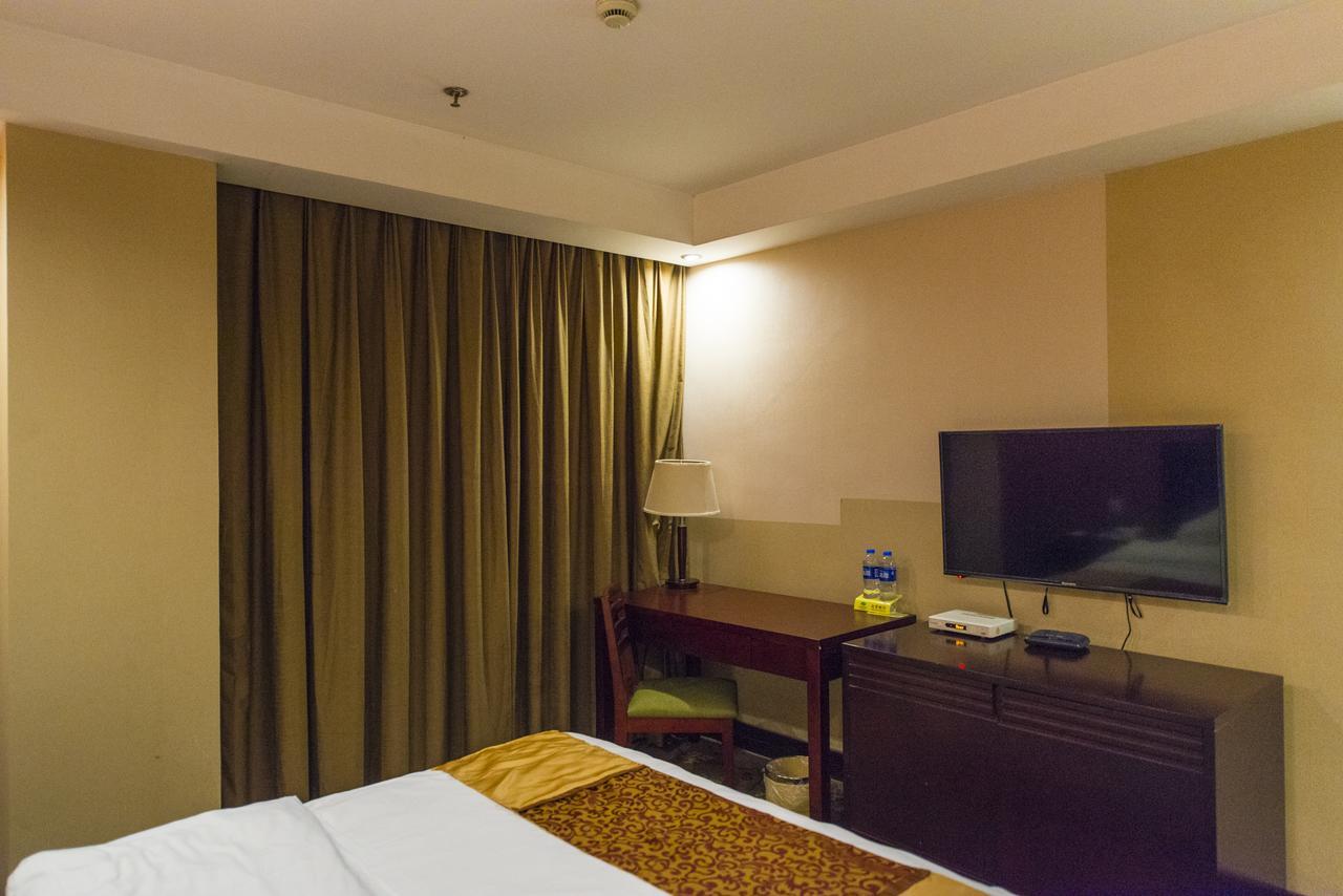 Vienna 3 Best Hotel Shanghai Expo Sanlin Екстериор снимка