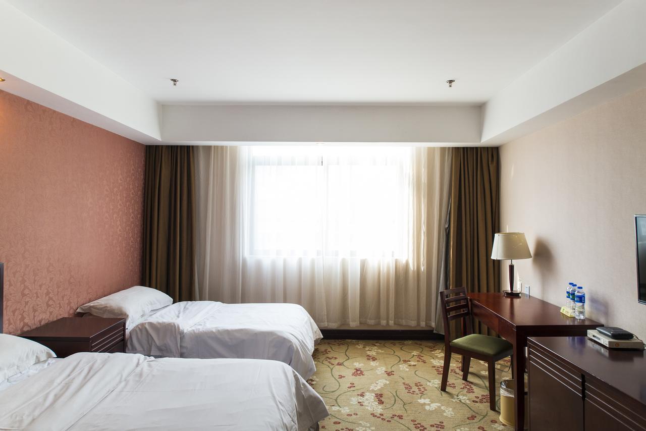 Vienna 3 Best Hotel Shanghai Expo Sanlin Екстериор снимка
