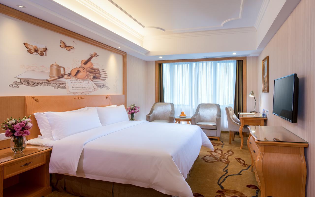 Vienna 3 Best Hotel Shanghai Expo Sanlin Екстериор снимка