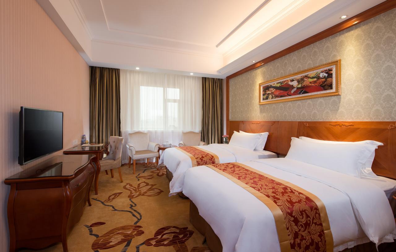 Vienna 3 Best Hotel Shanghai Expo Sanlin Екстериор снимка